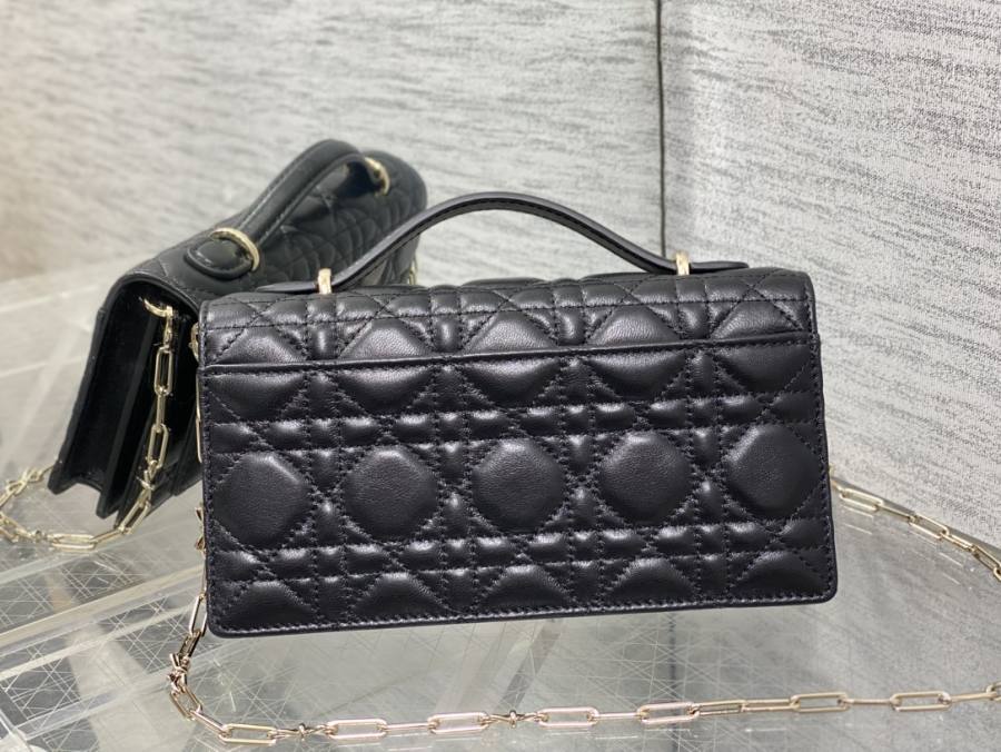 RP 3052000 Dior Cannage Bow WOC Lambskin 16B9 WOC 19x12x4