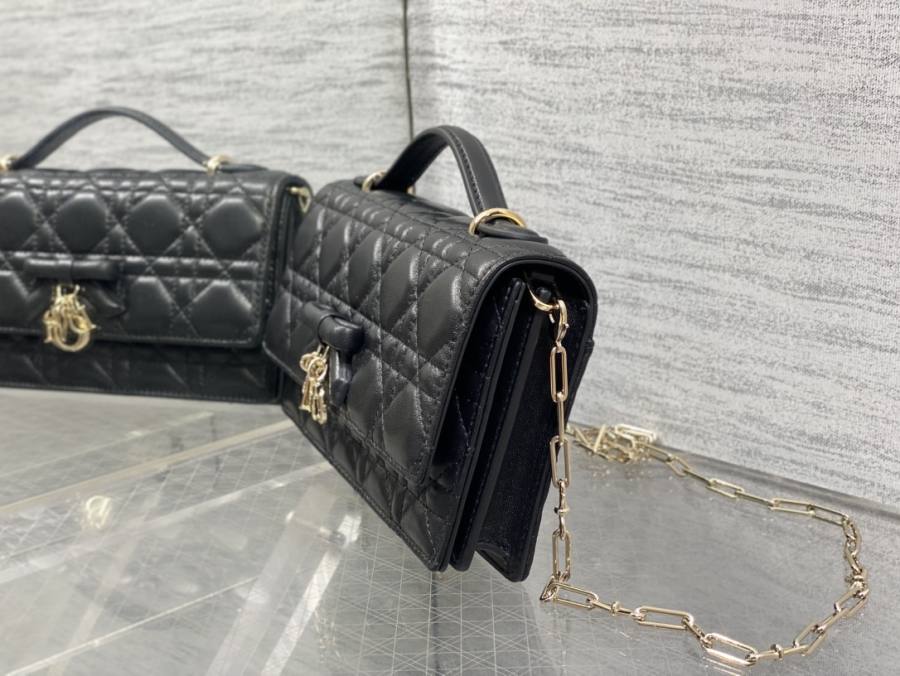 RP 3052000 Dior Cannage Bow WOC Lambskin 16B9 WOC 19x12x4