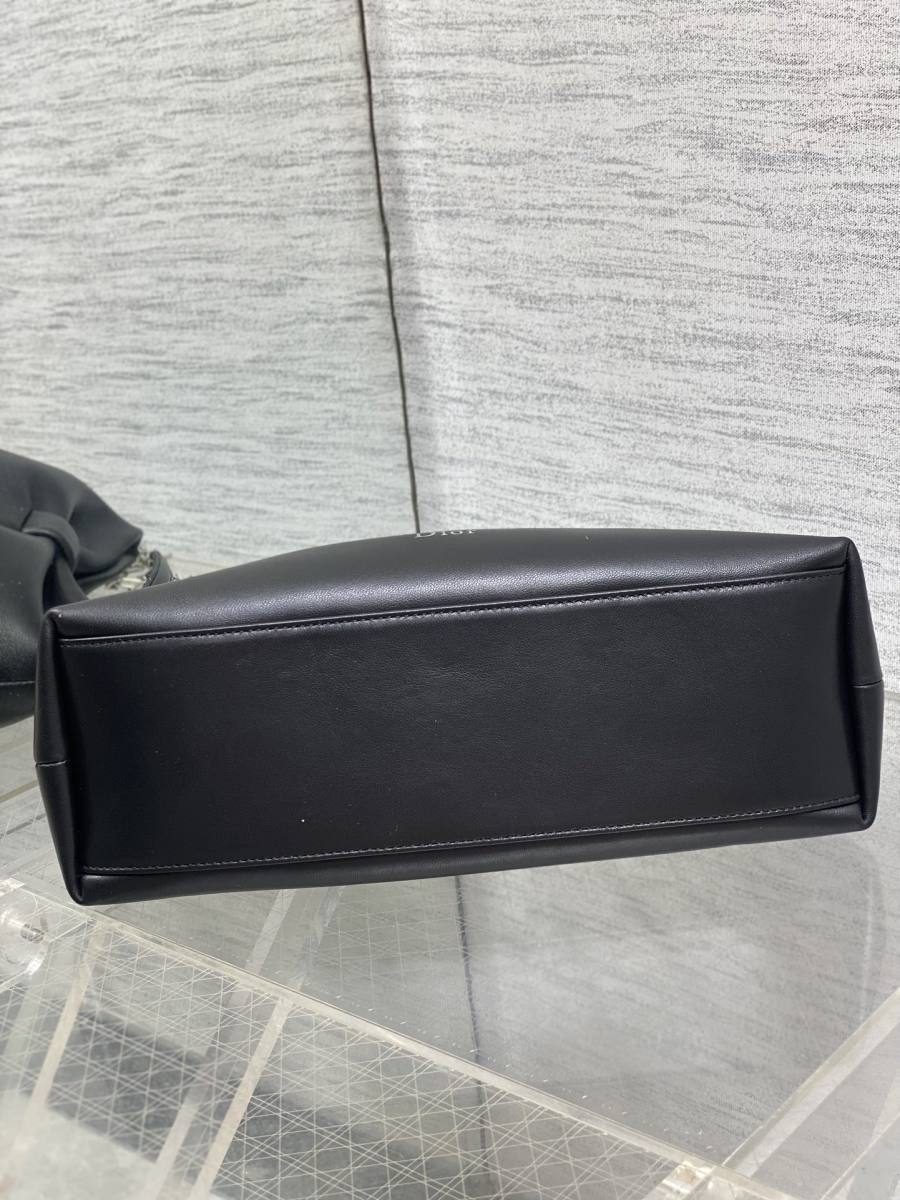 RP 3241000 Dior 2026 Lambskin Bag Lambskin DA92 See photo