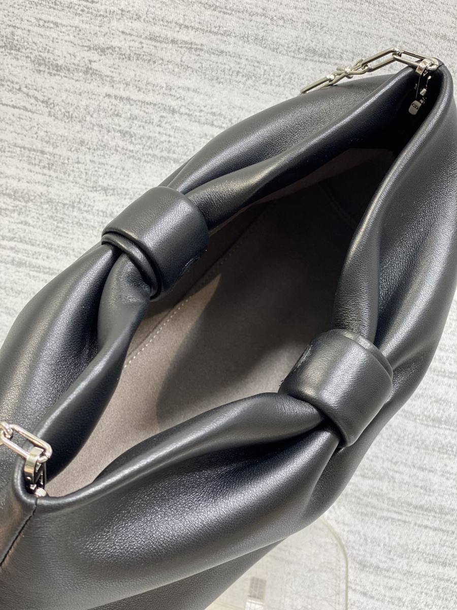 RP 3241000 Dior 2026 Lambskin Bag Lambskin DA92 See photo