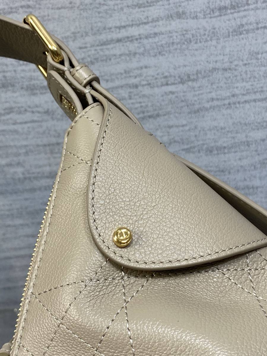 RP 3592000 Dior Voyage Oiled Calfskin Small B2FF Small 25x20x12