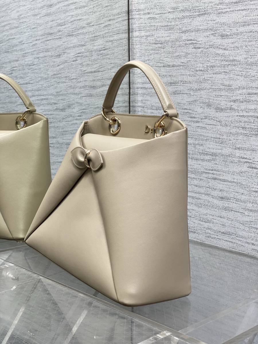 RP 3646000 Dior 2026 Bow Handle Bag Large 2267 Large 30x22x12