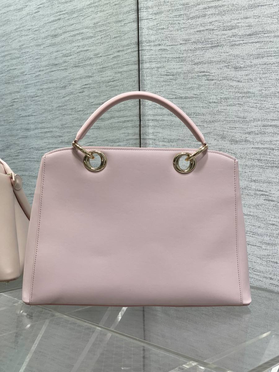 RP 3646000 Dior 2026 Bow Handle Bag Large EA01 Large 30x22x12