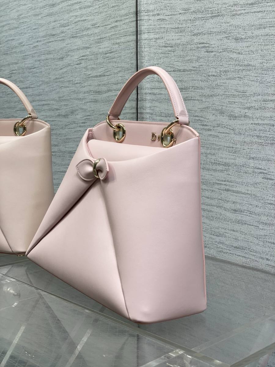 RP 3646000 Dior 2026 Bow Handle Bag Large EA01 Large 30x22x12