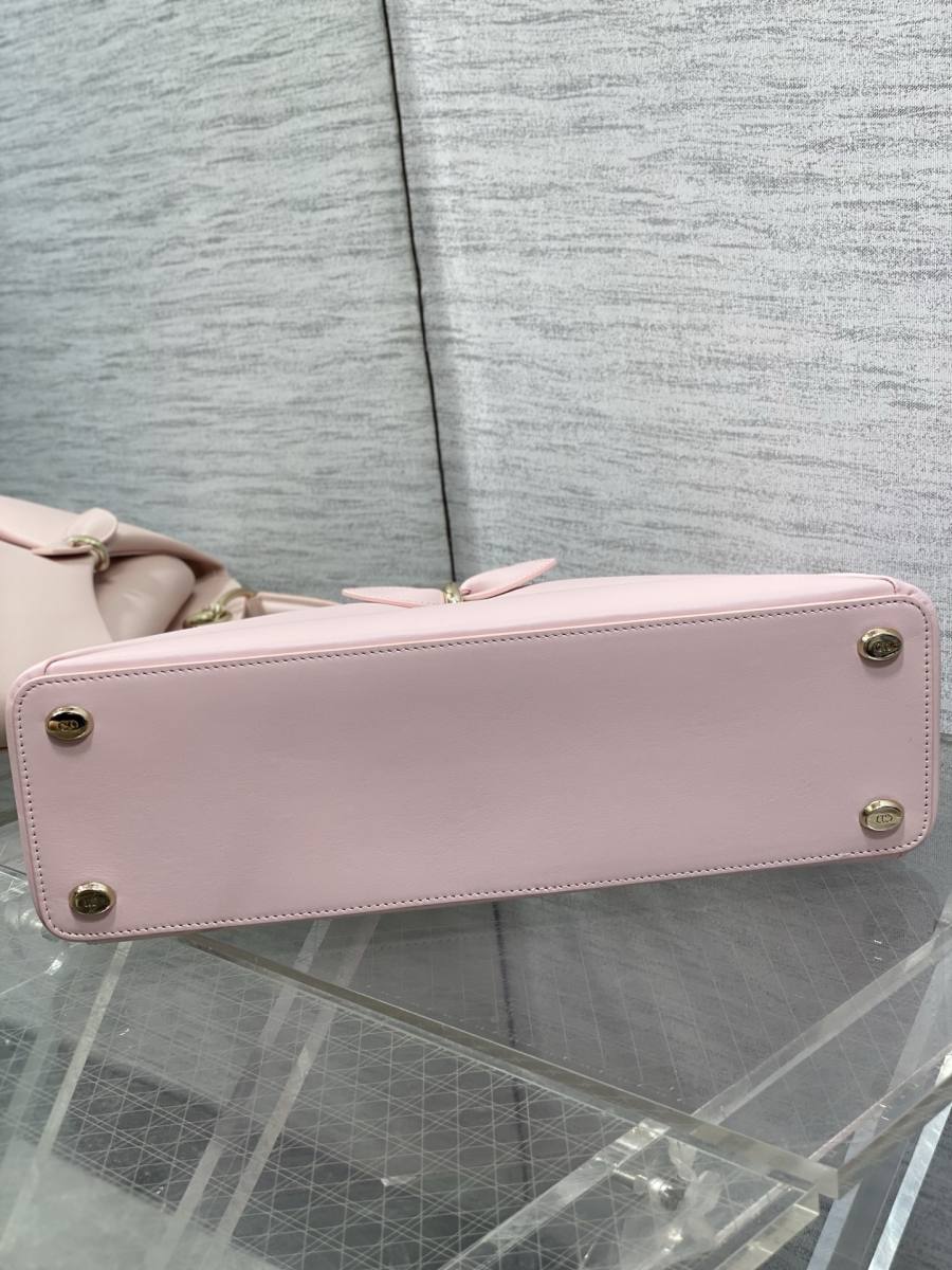 RP 3646000 Dior 2026 Bow Handle Bag Large EA01 Large 30x22x12