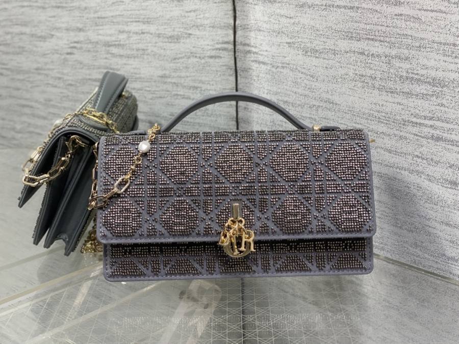RP 4807000 Miss Dior Micro Beaded 890E Micro 12x10x5