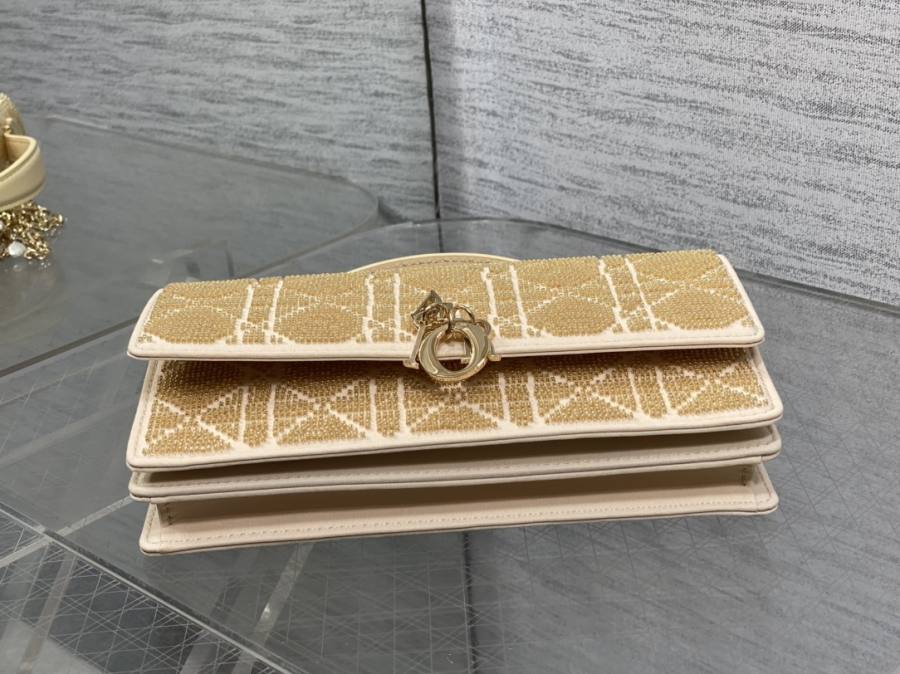 RP 4807000 Miss Dior Micro Beaded D3B5 Micro 12x10x5