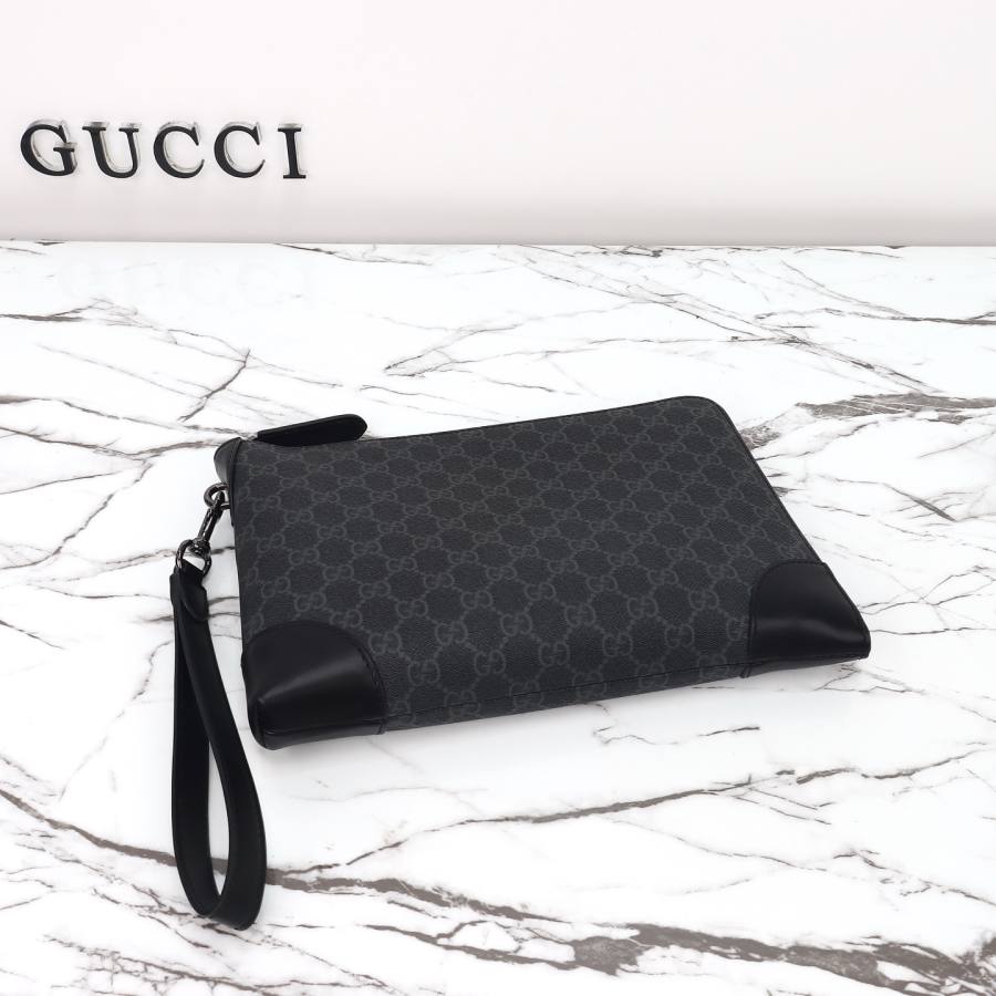 RP 2458000 Gucci 821156 GG Coated Canvas 30x21x3 821156 81F5