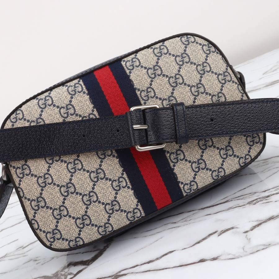 RP 2485000 Gucci 681064 Blue Leather 21x14x7 681064 D451