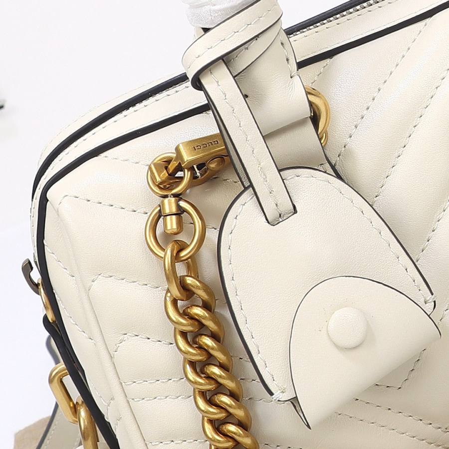 RP 2539000 Gucci 746319 White Leather 27x13.5x10 746319 AF44