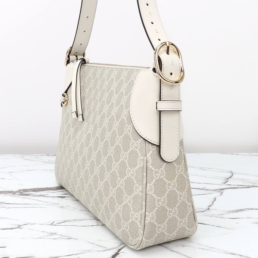 RP 2593000 Gucci 815216 31.5x21x8 815216 38EA
