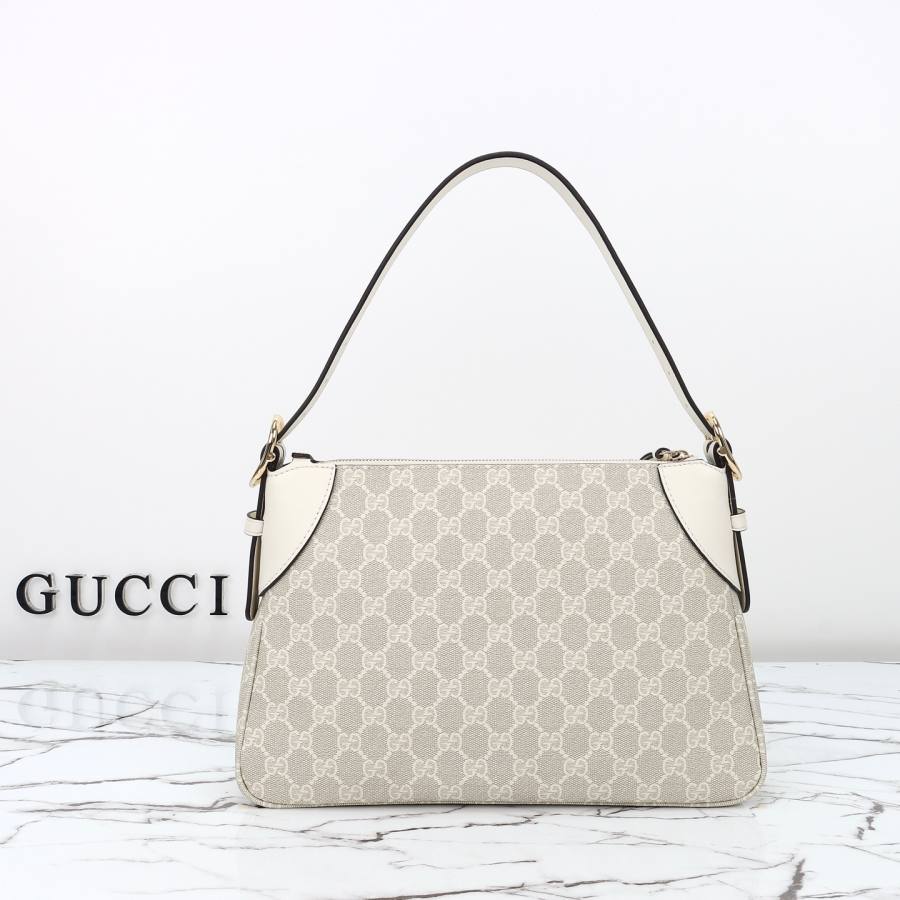 RP 2593000 Gucci 815216 31.5x21x8 815216 38EA