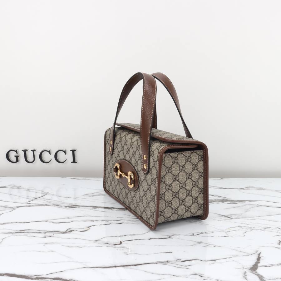 RP 2647000 Gucci 627323 27.5x17.5x11 627323 9E07