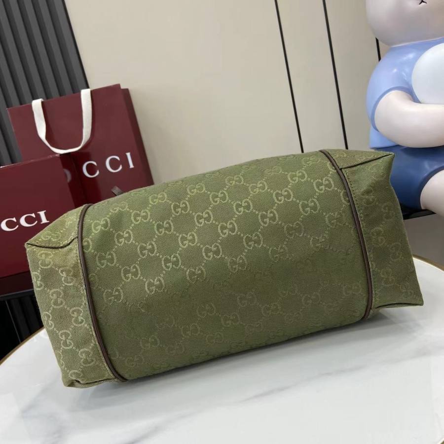 RP 2674000 Gucci 101333 Forest Green 36x36x10 101333 6082
