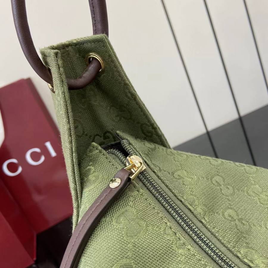 RP 2674000 Gucci 101333 Forest Green 36x36x10 101333 6082