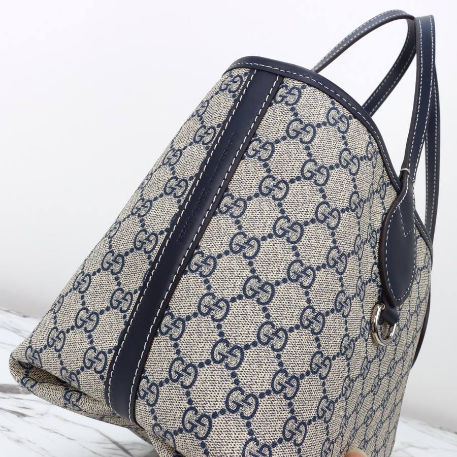 RP 2674000 Gucci 820496 22x19x18 820496 1050