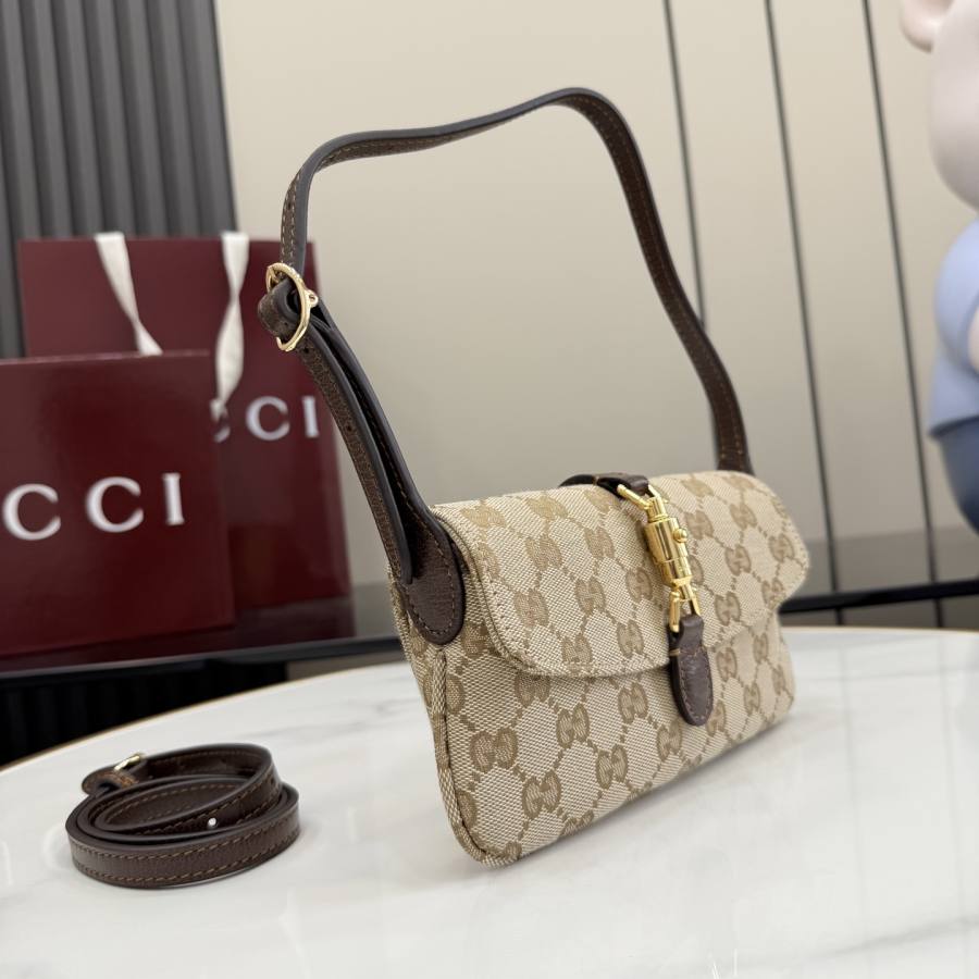 RP 2728000 Gucci Jackie 1961 76A2