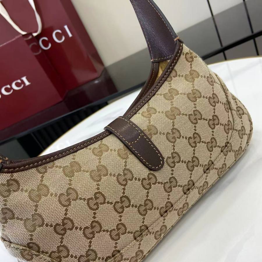 RP 2809000 Gucci Jackie Slim 2A7A