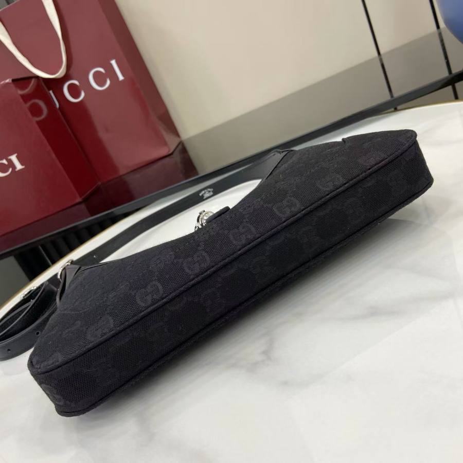 RP 2809000 Gucci Jackie Slim 8D65