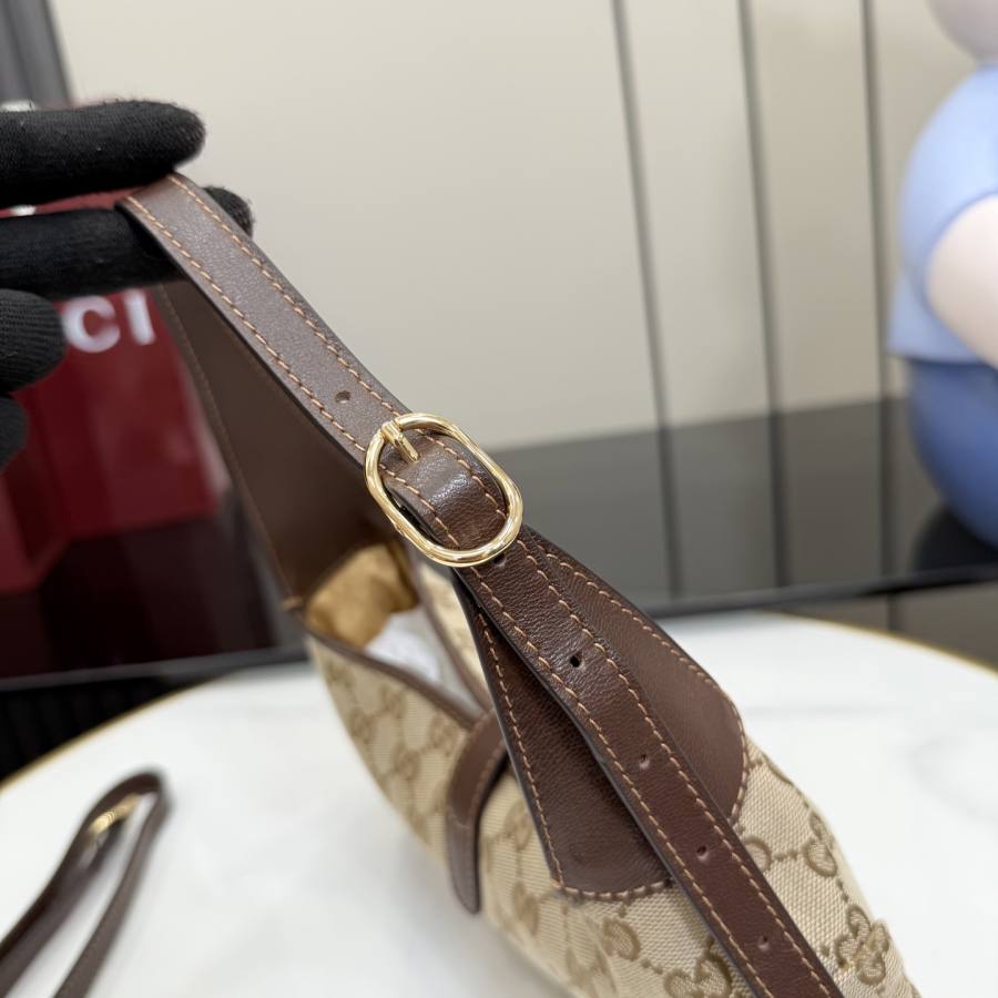 RP 2809000 Gucci Jackie Slim 9609
