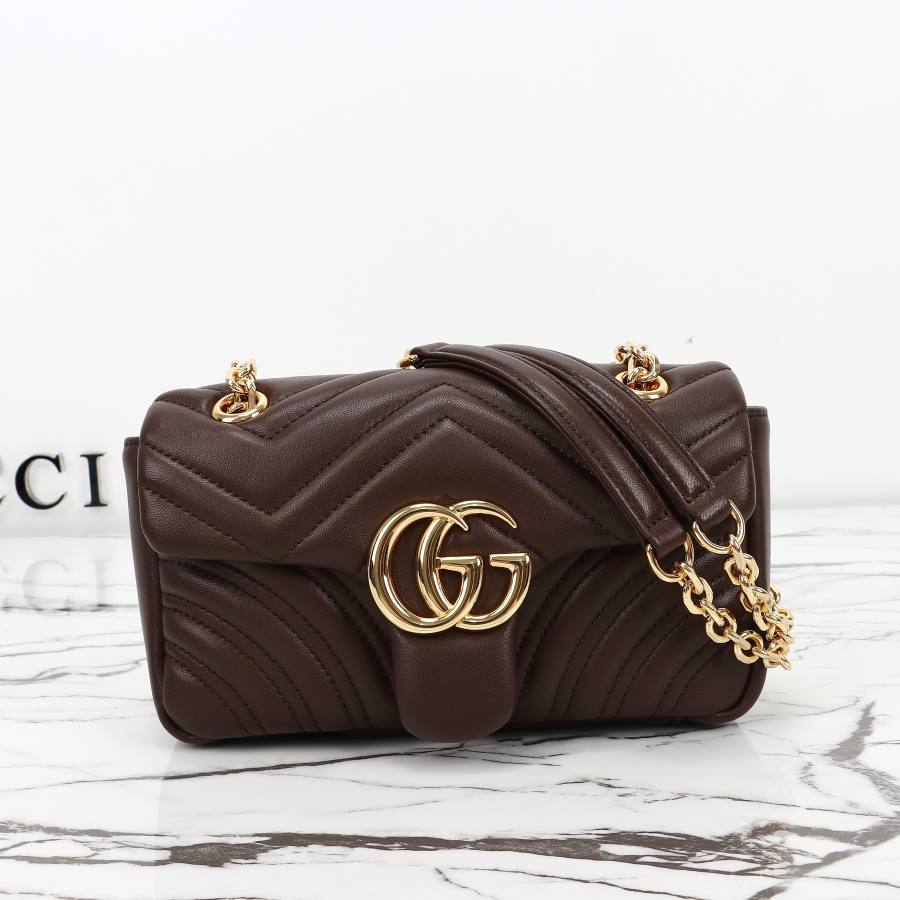 RP 2863000 Gucci GG Quilted Shopper 22x12.5x6 837280 9C4A