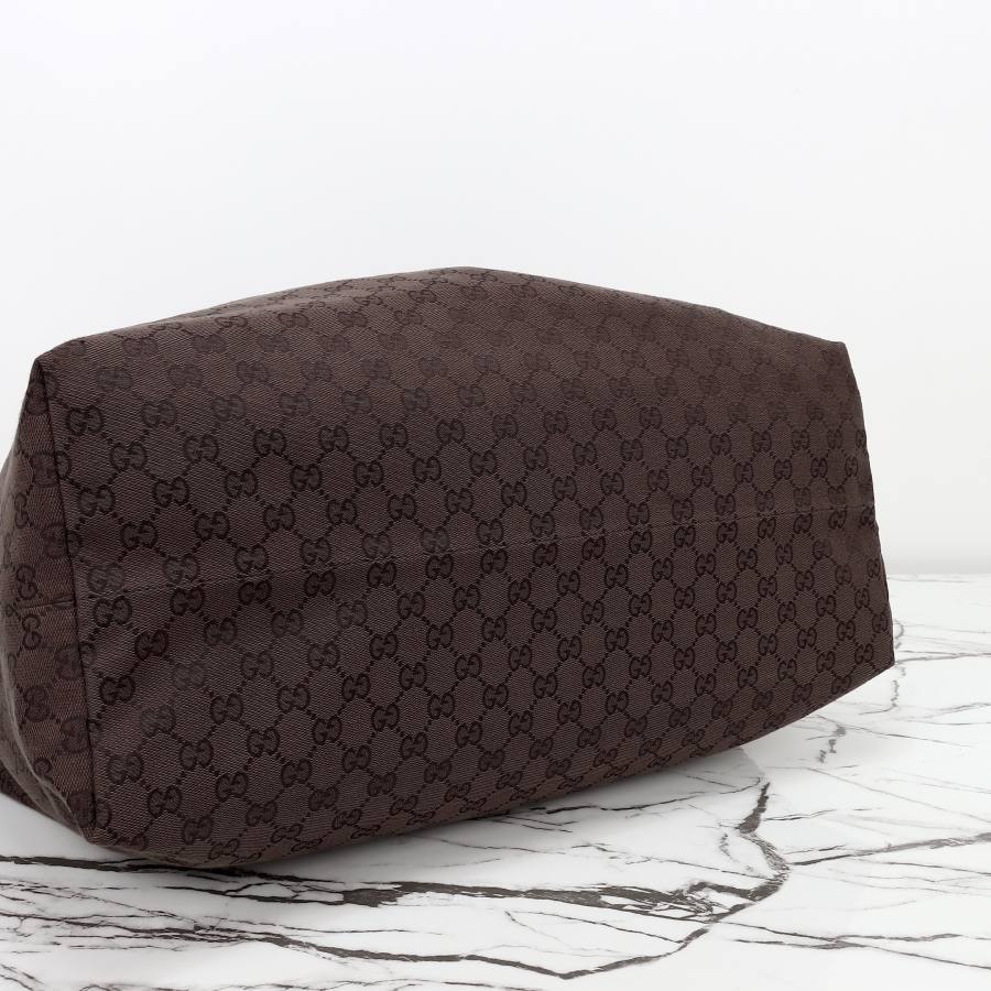 RP 2890000 Gucci 864485 46x29x20.5 864485 1726