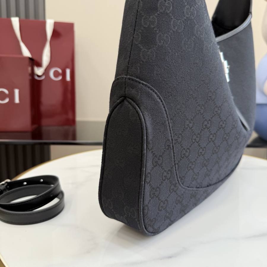 RP 2971000 Gucci Jackie 1961 C6B7