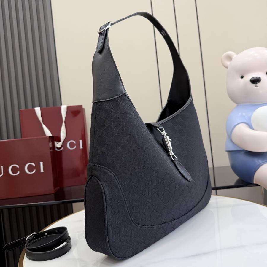 RP 2971000 Gucci Jackie 1961 C6B7
