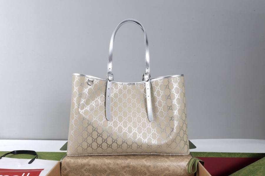 RP 3052000 Gucci Savoy GG Tote 38x25x15 815213 C5A7