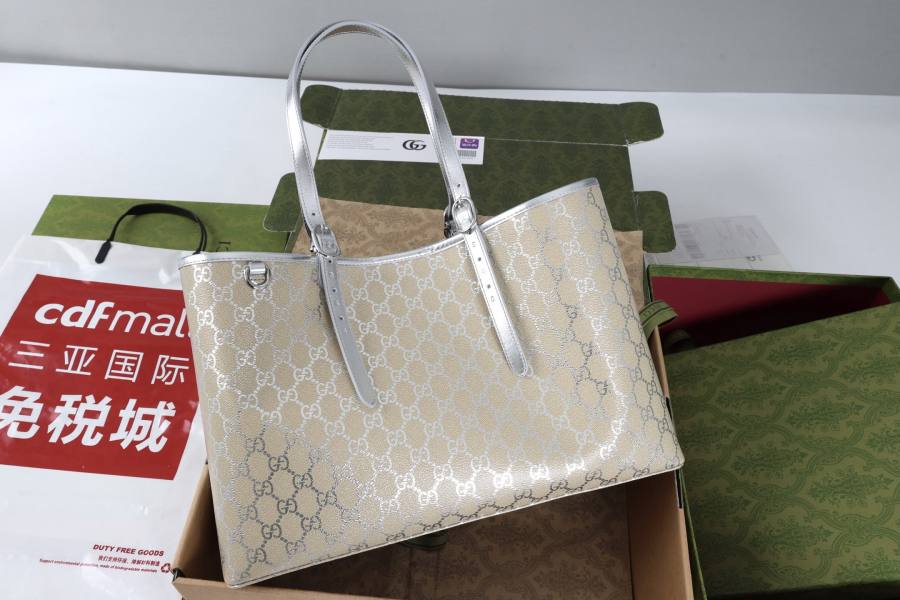 RP 3052000 Gucci Savoy GG Tote 38x25x15 815213 C5A7