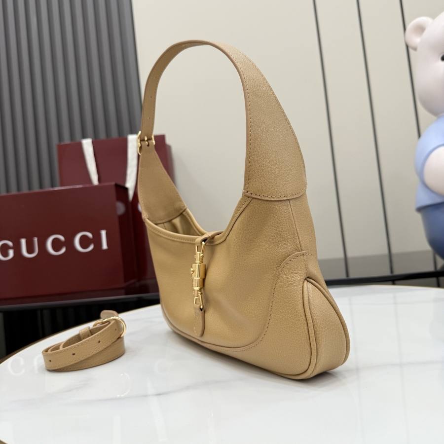 RP 3079000 Gucci Jackie Slim Medium 27x13x3.5 863137 D1B0