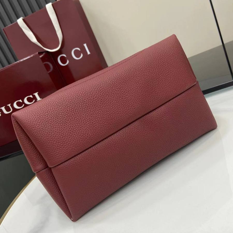 RP 3133000 Gucci Softbit Shoulder Ancora Red 6D04