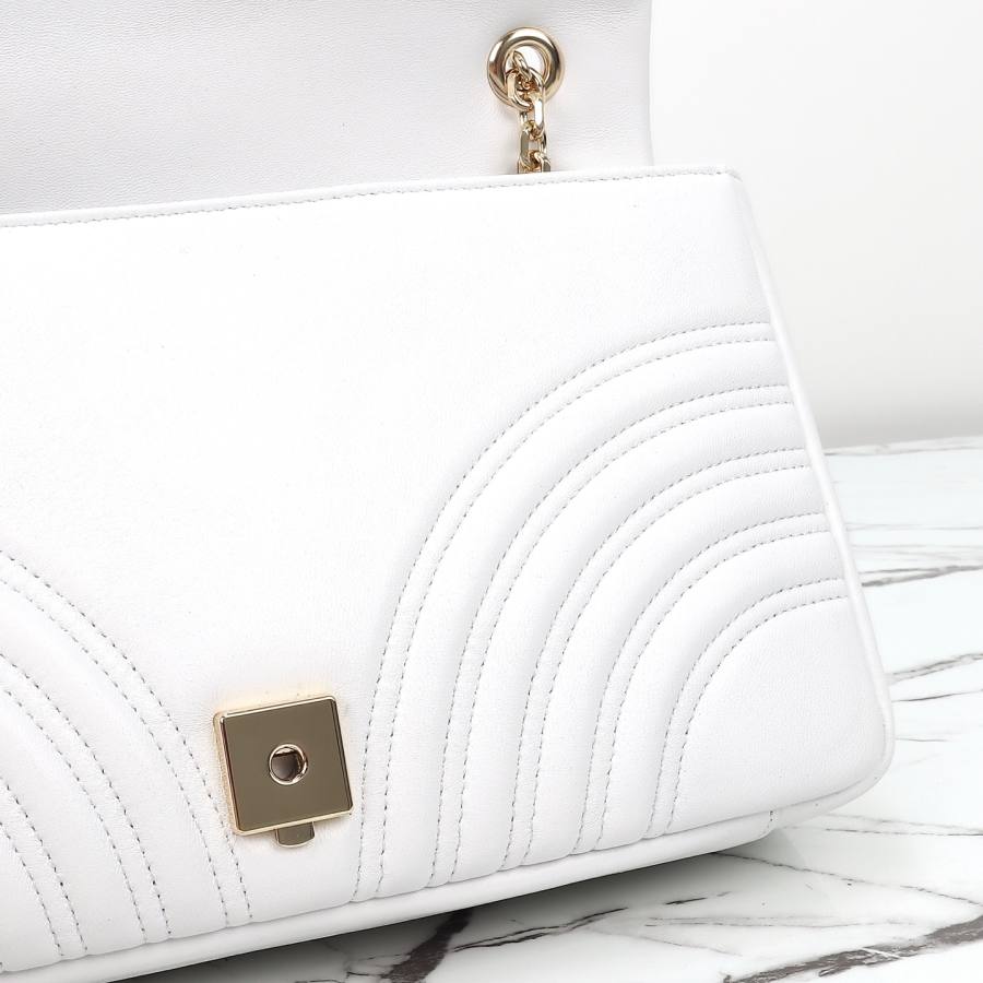 RP 3187000 Gucci 838985 White Leather 30.5x18x8 838985 C551