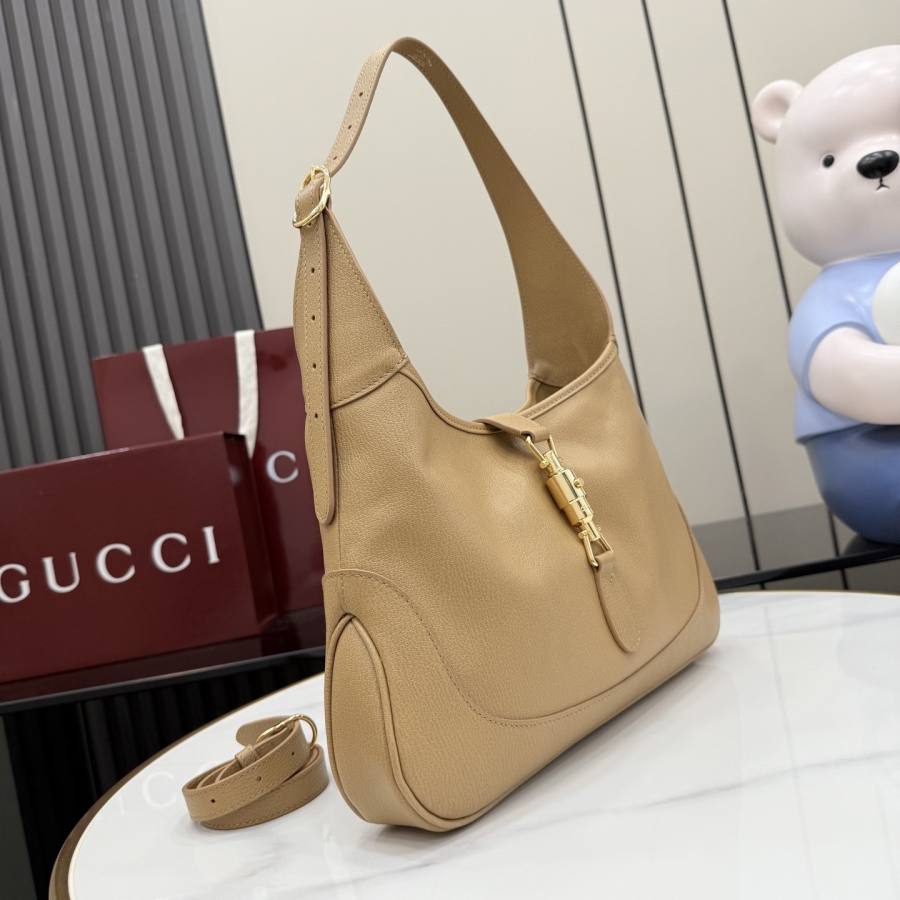 RP 3430000 Gucci Jackie Slim Medium 31.5x21x5 863136 02B1