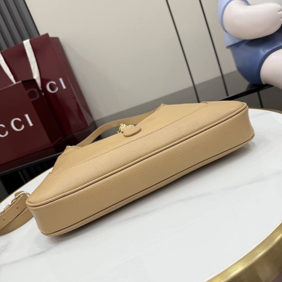 RP 3430000 Gucci Jackie Slim Medium 31.5x21x5 863136 02B1