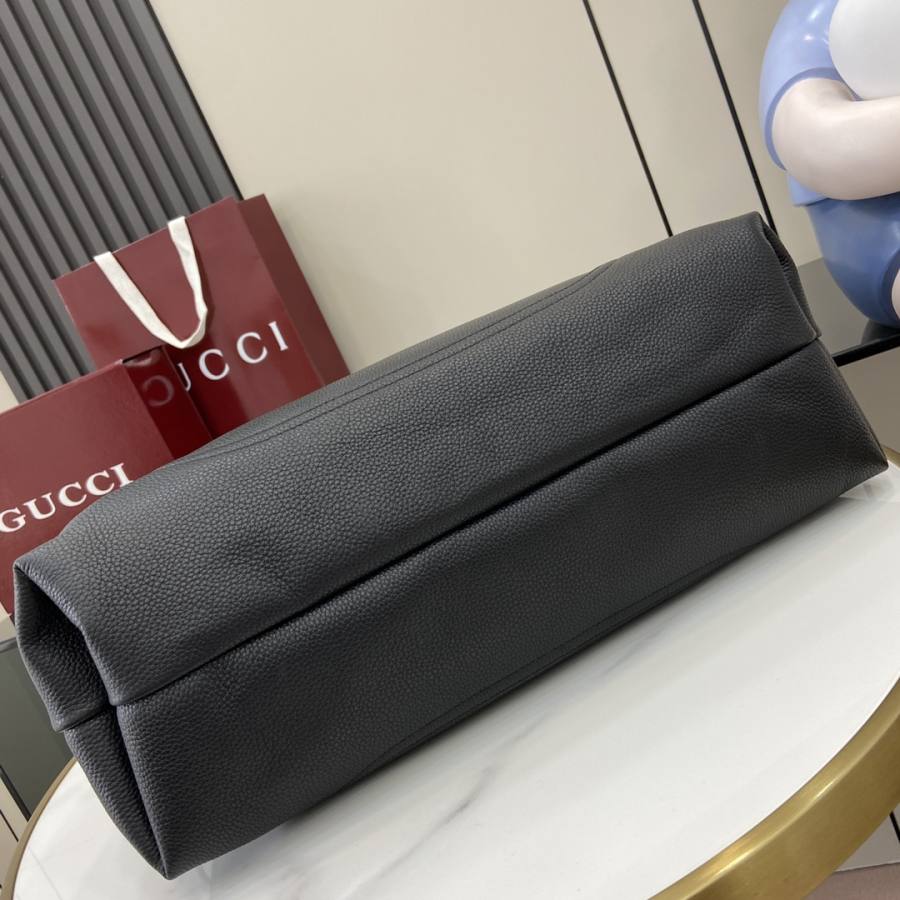 RP 3700000 Gucci Softbit Shoulder C999