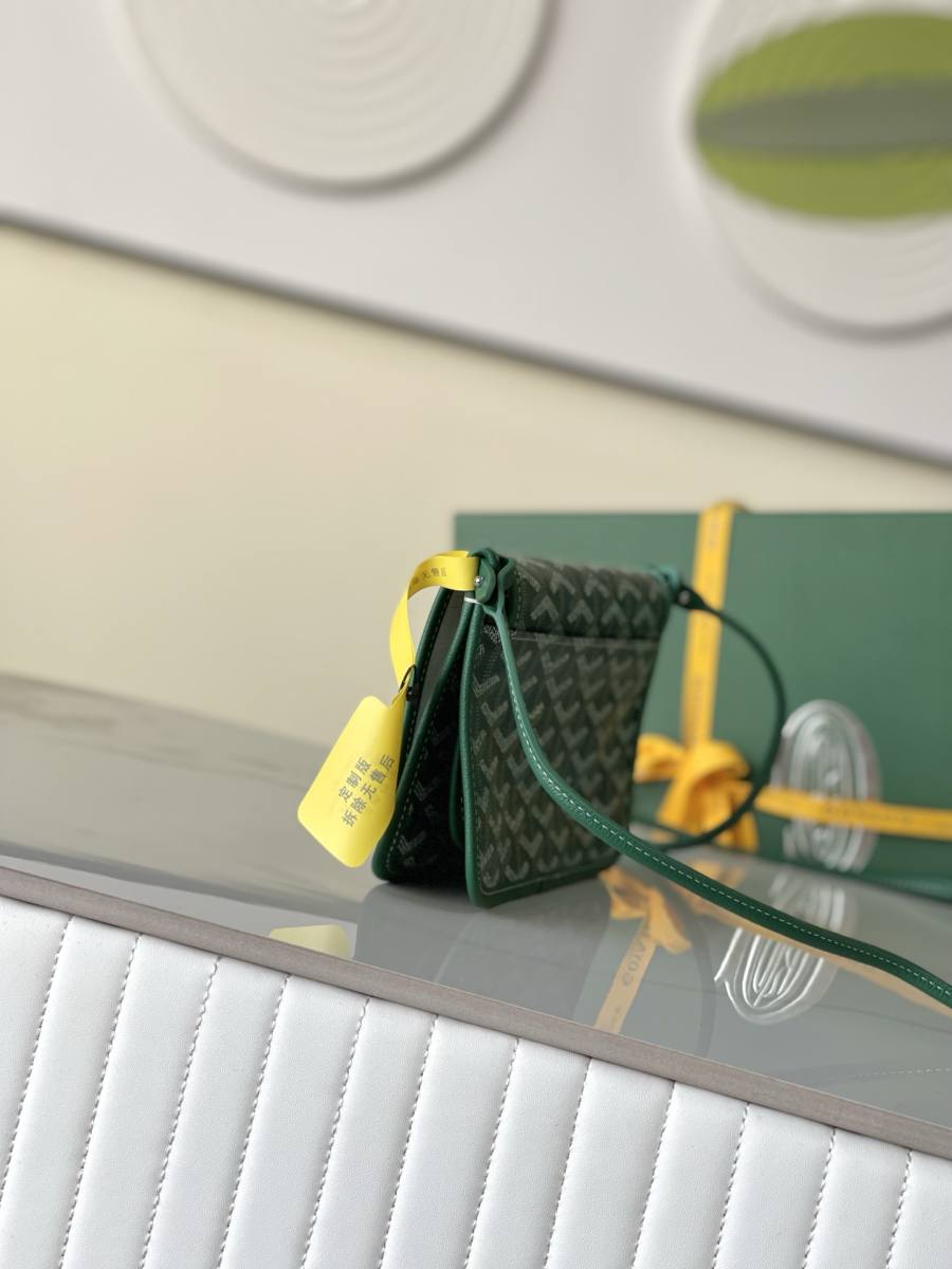 RP 2431000 Goyard Plumet Pouch Pouch 26x16x2 6D76