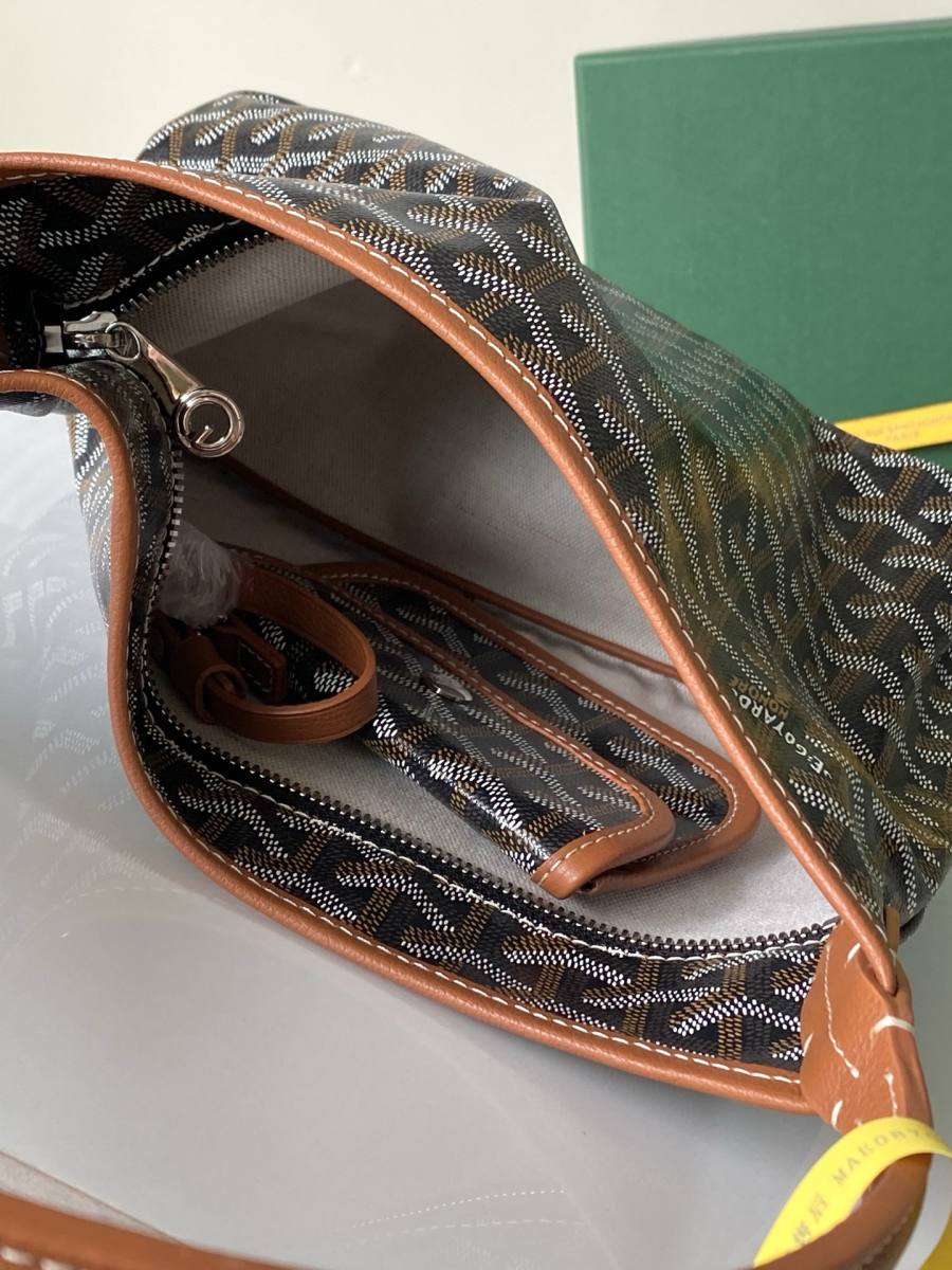RP 2566000 Goyard Mini Hobo Mini Hobo DB70