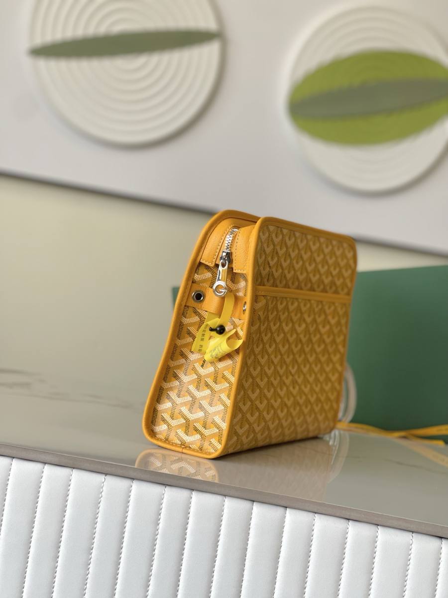 RP 2593000 Goyard Jouvence GM GM 24x16x16 8523