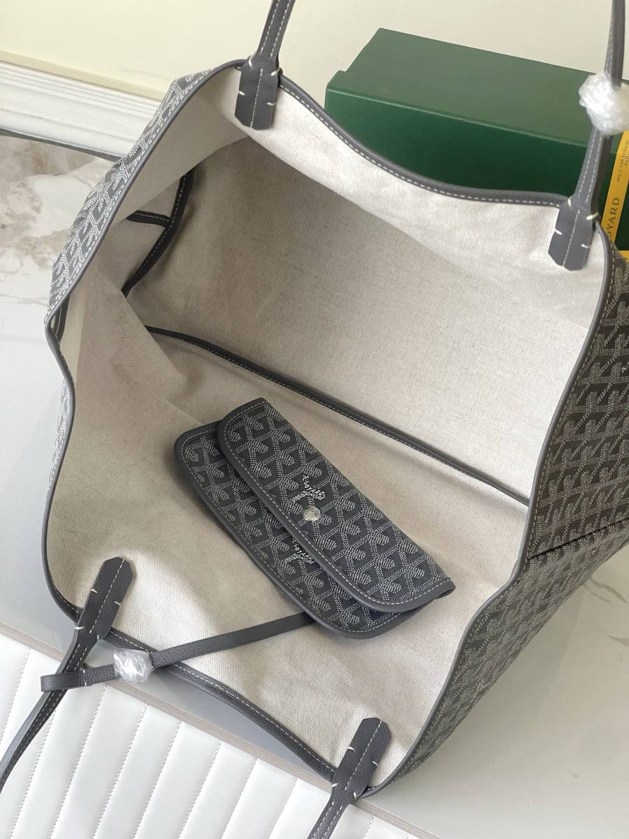 RP 2620000 Goyard Saint Louis GM GM 40x32x20 7B70