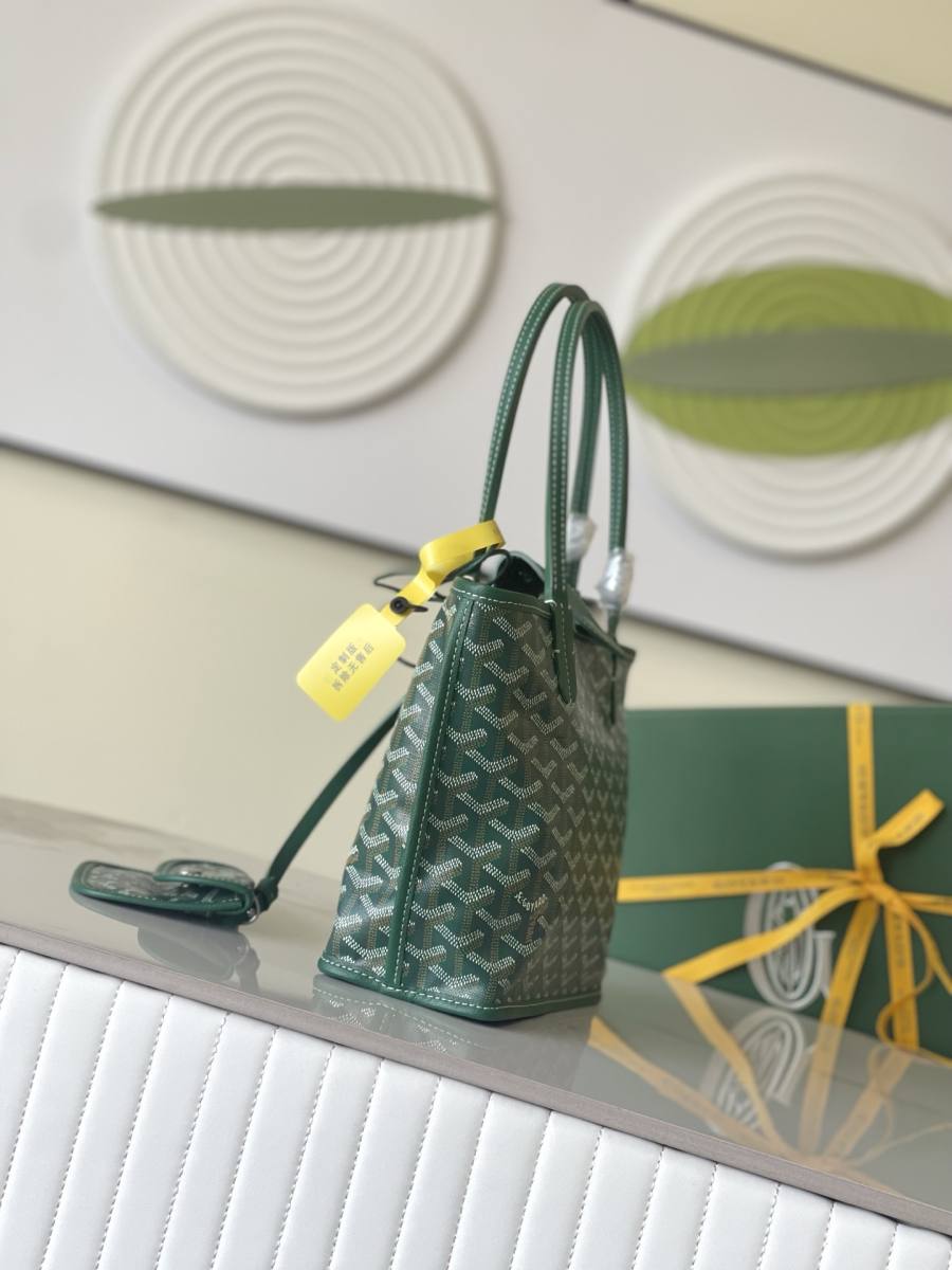 RP 2836000 Goyard Mini Reversible Tote Mini Tote 25x20x10 0BC9