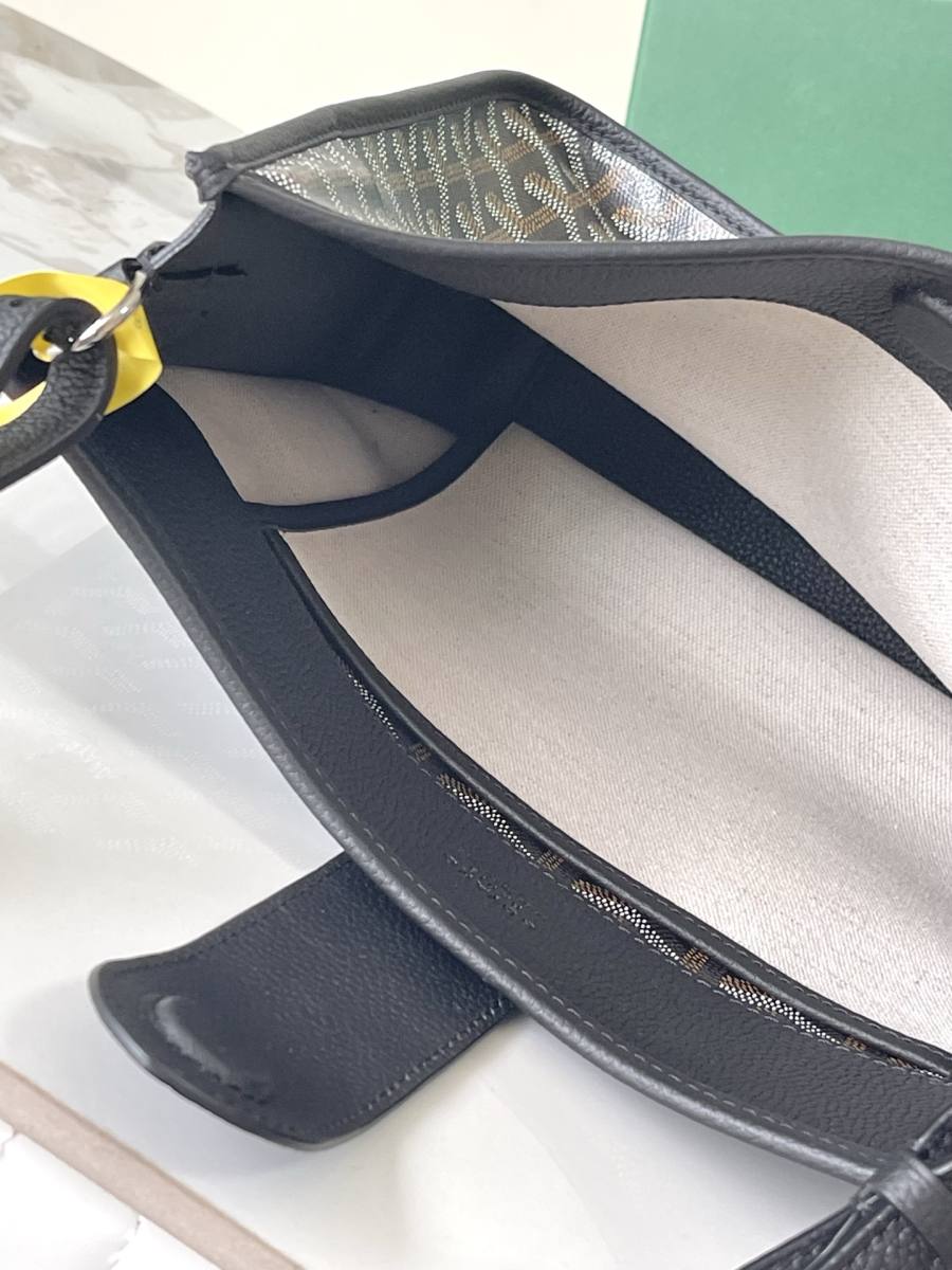 RP 2944000 Goyard Musette Hobo 3EE6