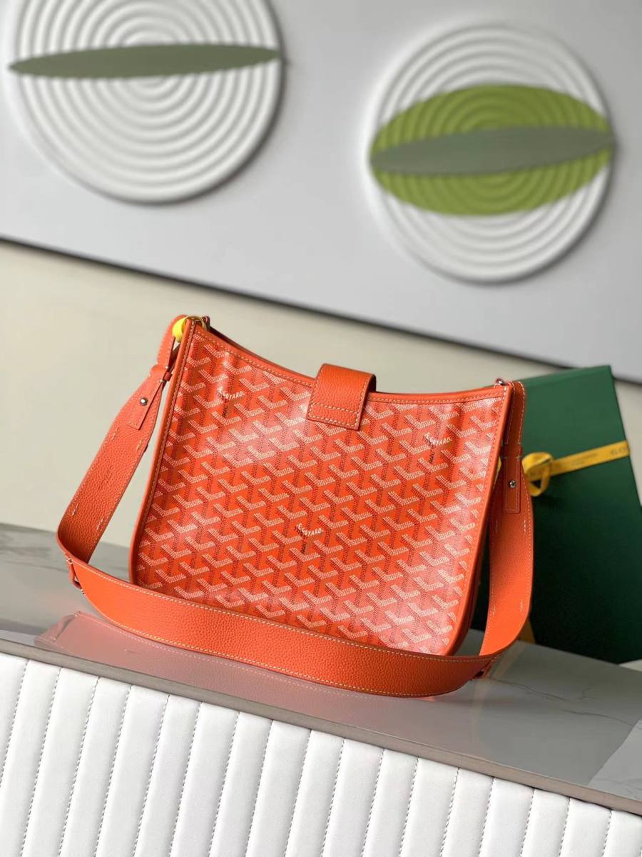 RP 2944000 Goyard Musette Hobo 8689