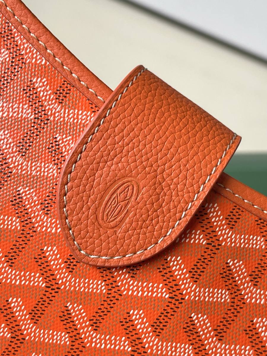 RP 2944000 Goyard Musette Hobo 8689