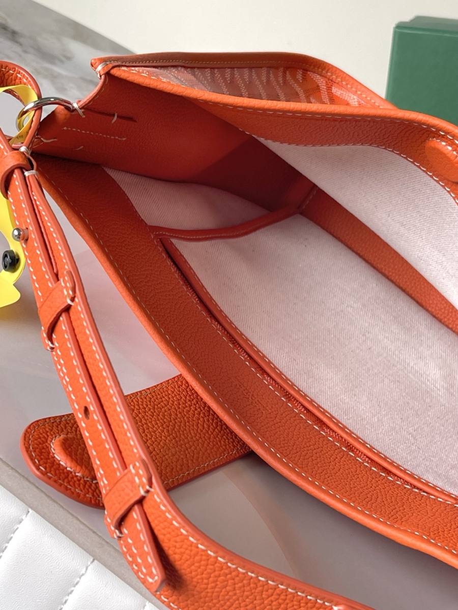 RP 2944000 Goyard Musette Hobo 8689