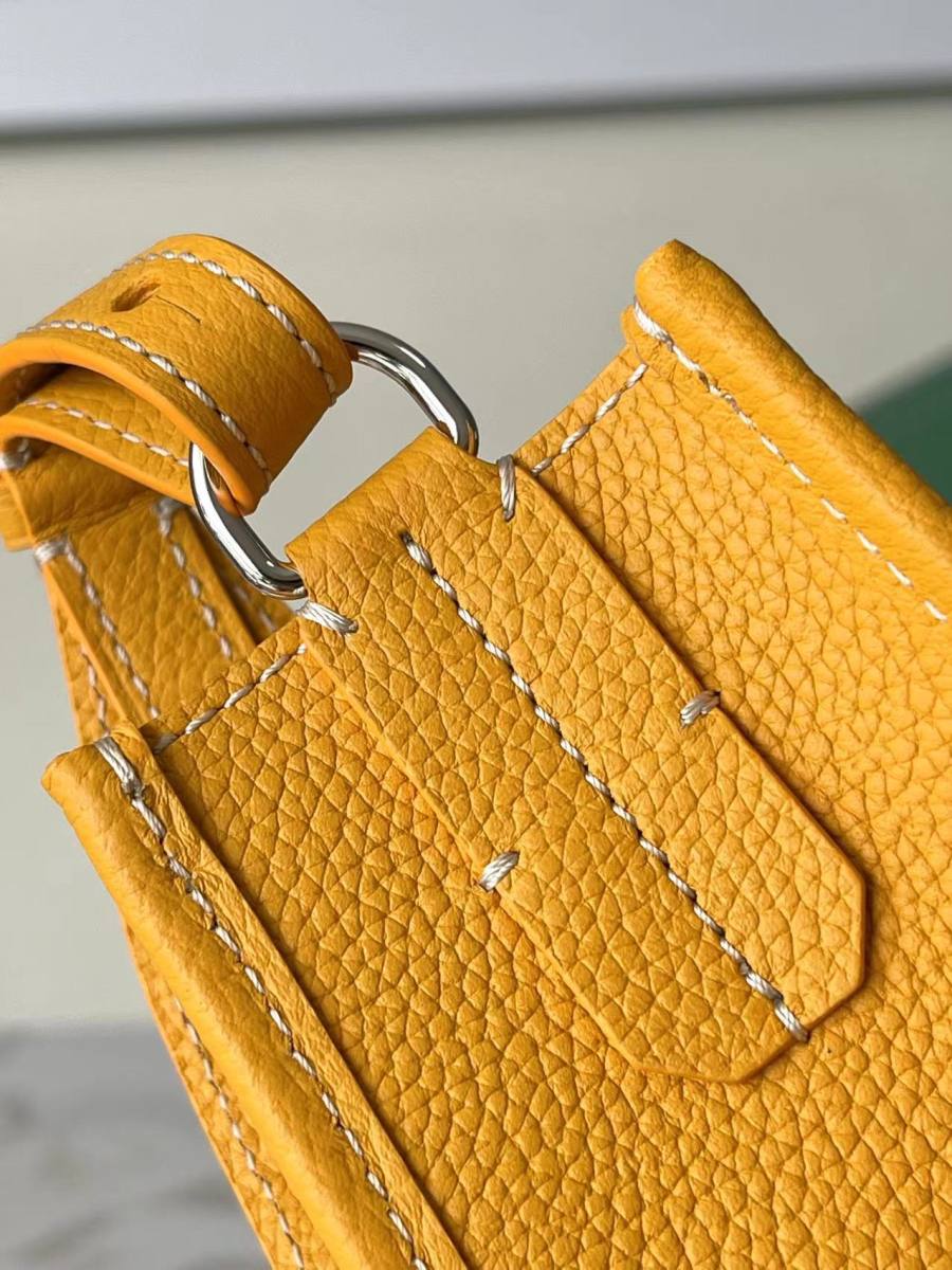 RP 2944000 Goyard Musette Hobo 8937