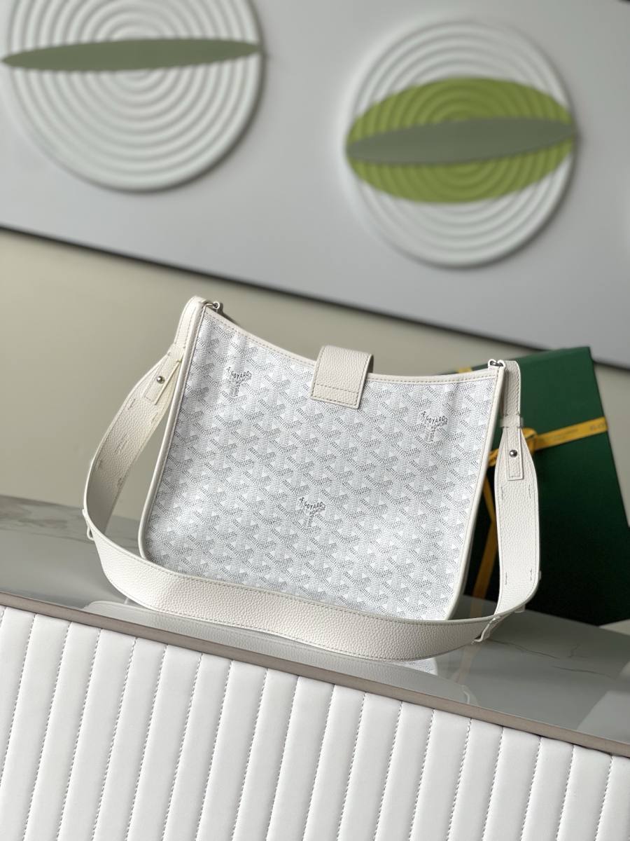 RP 2944000 Goyard Musette Hobo A92D