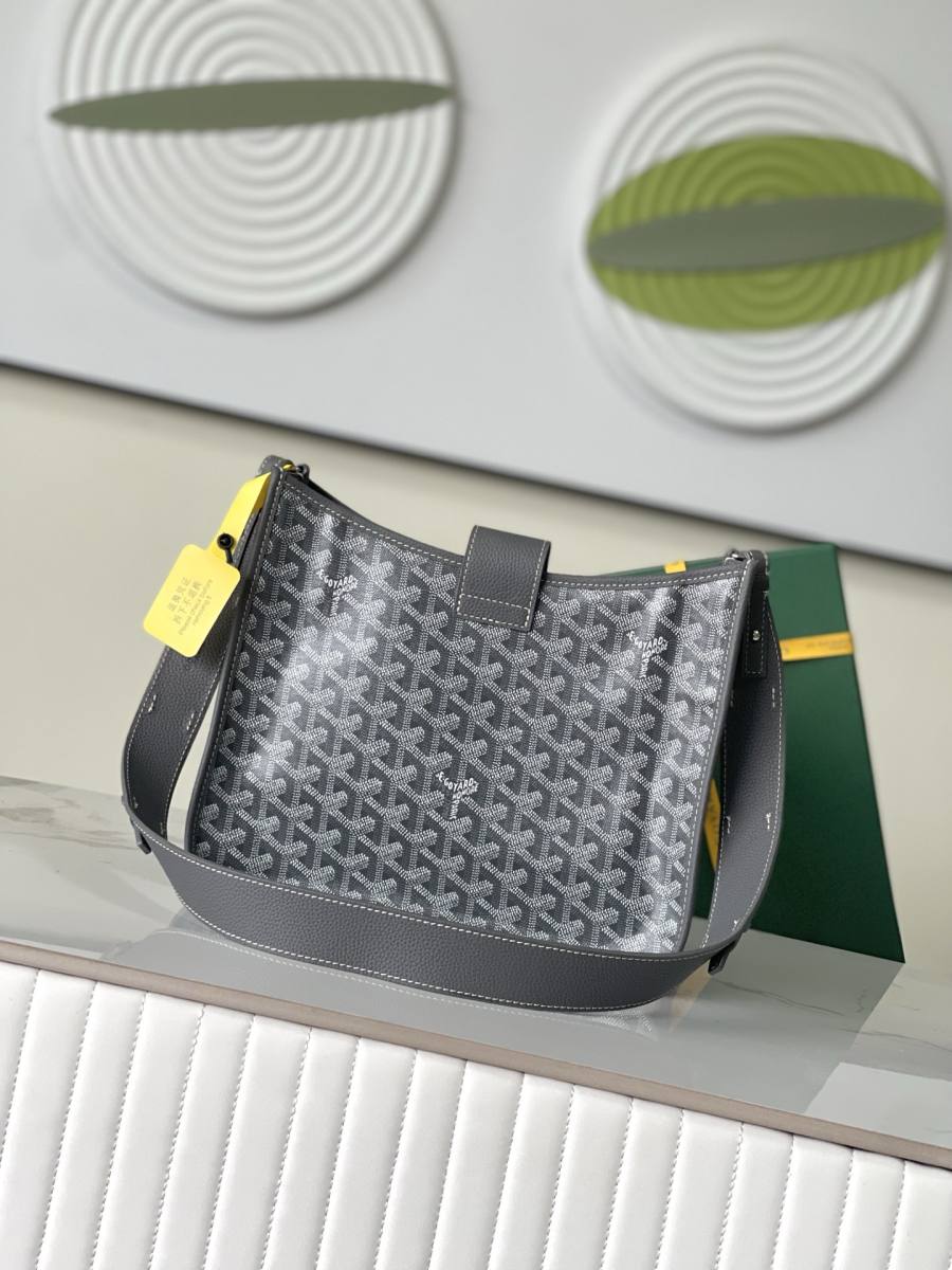 RP 2944000 Goyard Musette Hobo F8A1