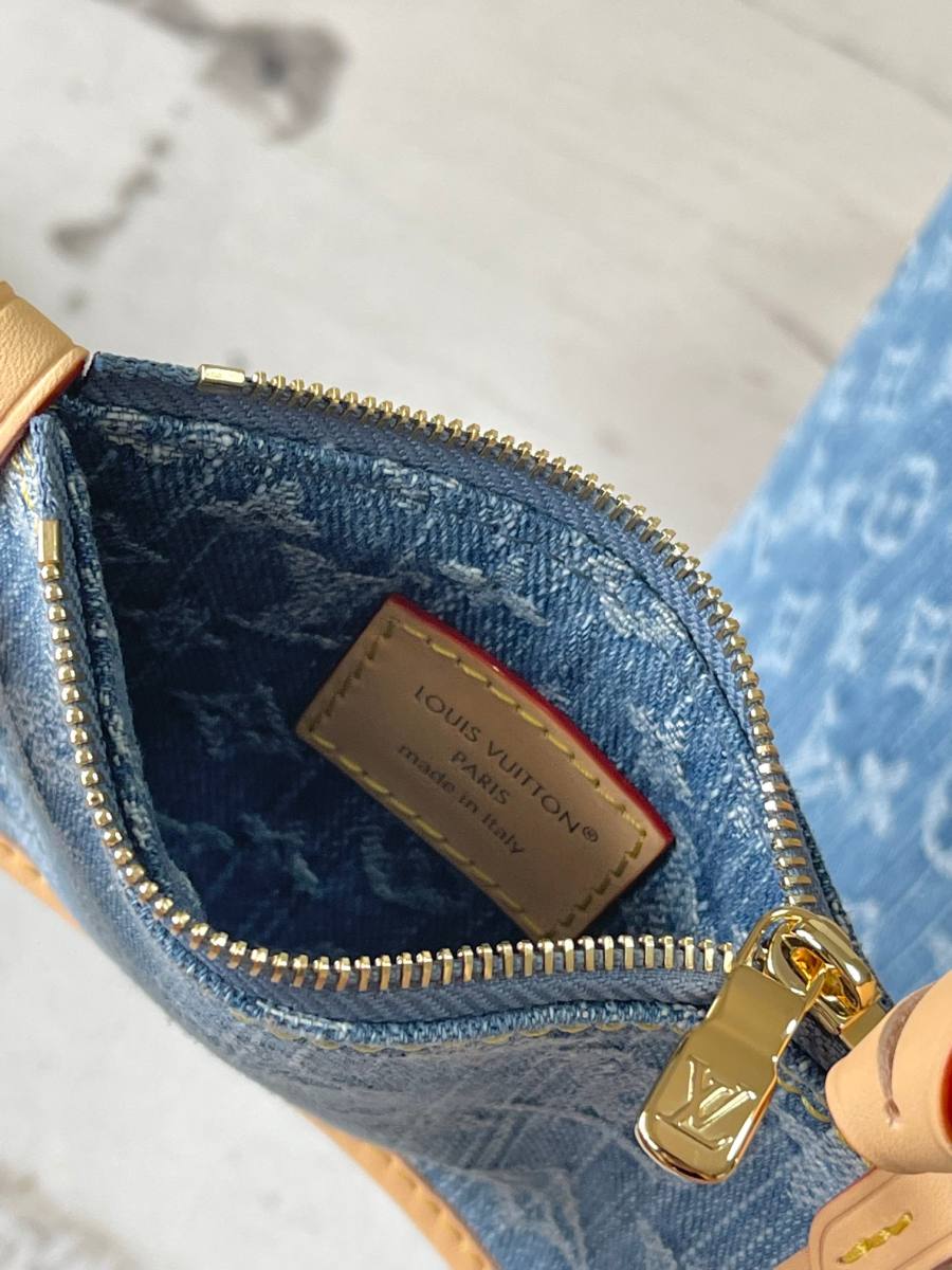 Louis Vuitton All In BB M28107 16 x 18 F585
