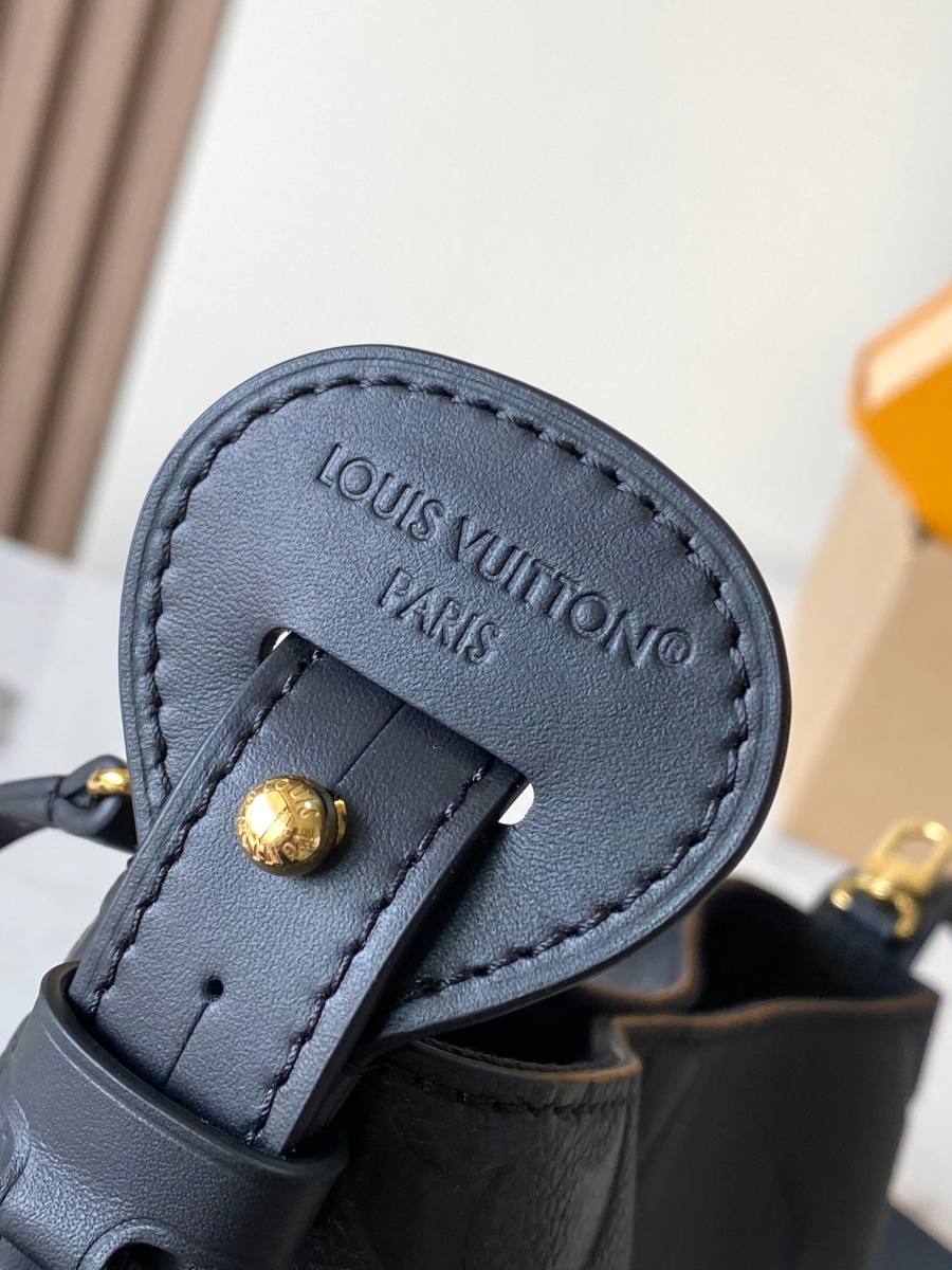 Louis Vuitton All In M13480 Black 2C18